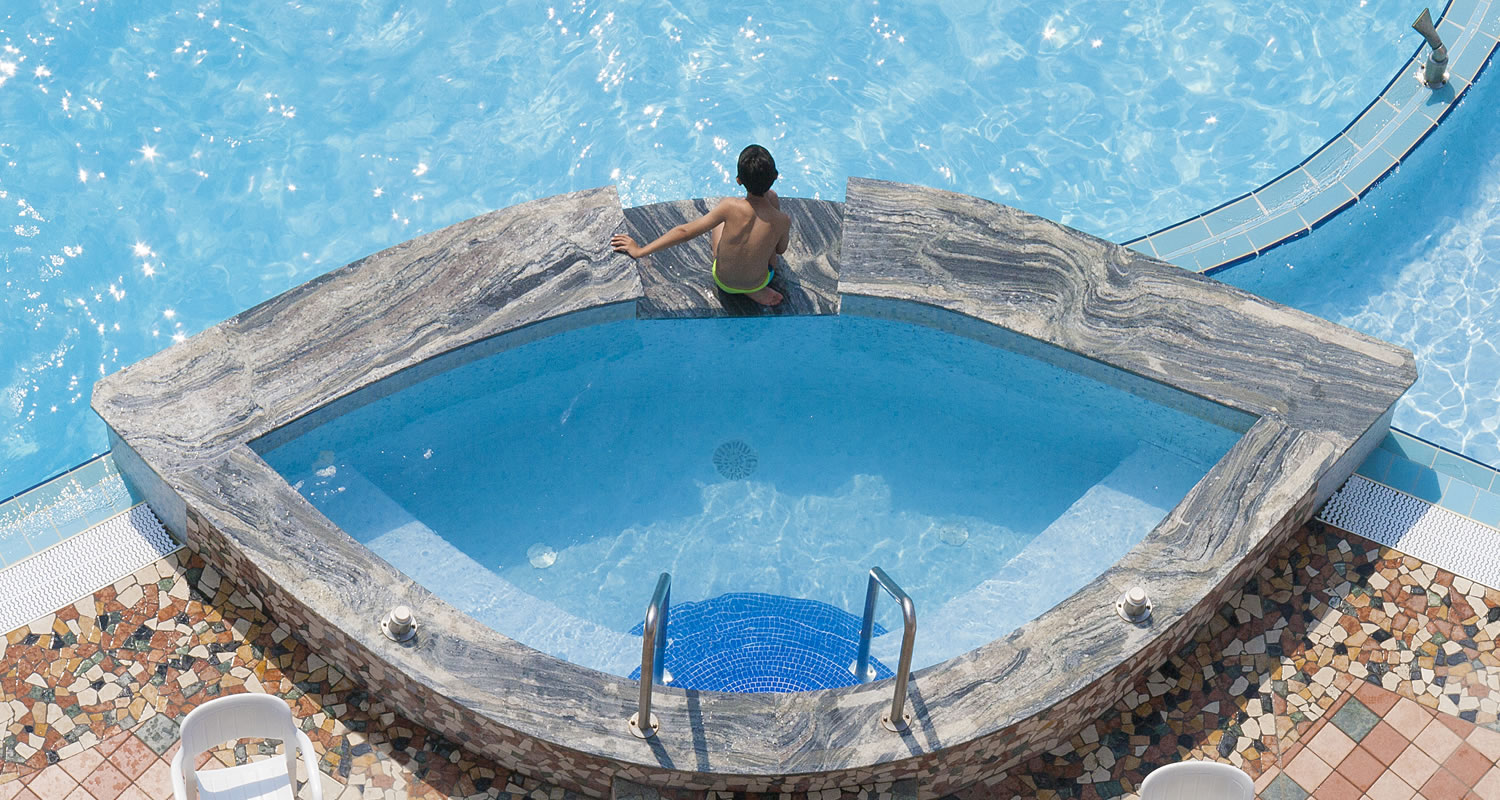 Hotel Jesolo Con Piscina Privata Riscaldata Regents Hotel